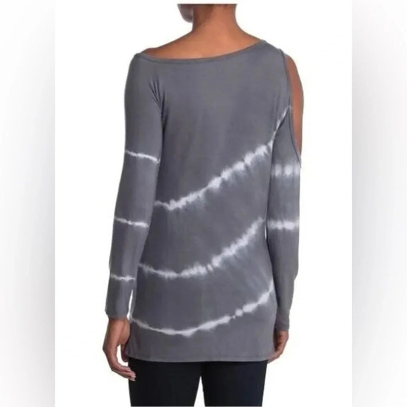 Go Couture • Grey White Tie Dyed Cold Shoulder Long Sleeve Top - Picture 3 of 7